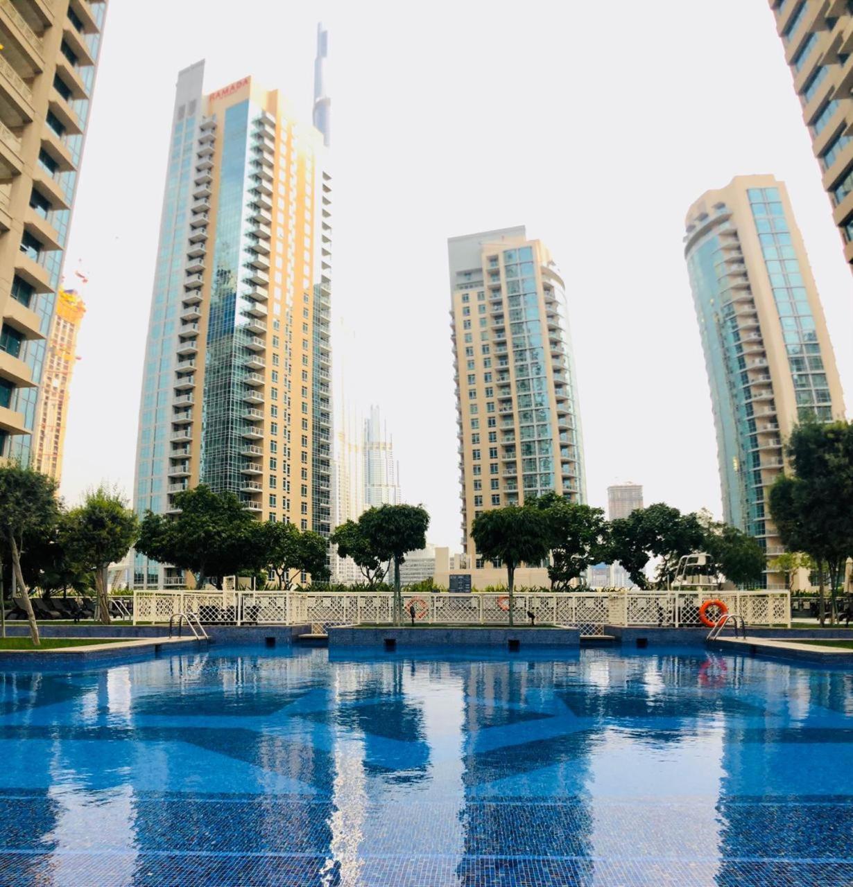 Luxury 2Br Downtown Apt With Burj Khalifa Views Dubai Buitenkant foto